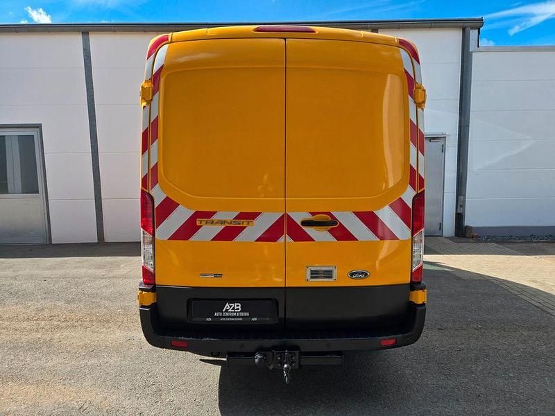 Usata Ford Transit 131 CV (96 kW) 2021 Arancione Monovolume