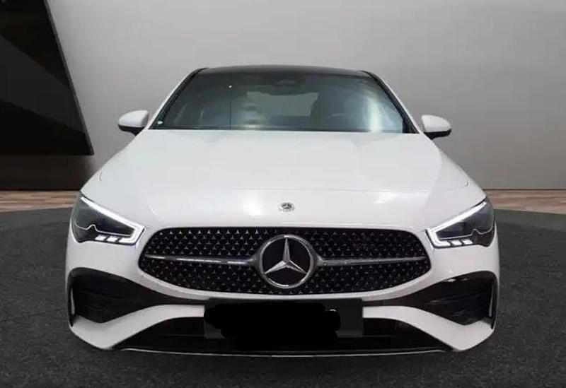 Gebraucht Mercedes CLA250e 163 PS (119 kW) 2024 Weiß Limousine
