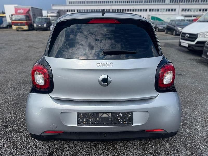 Usata Smart ForFour 71 CV (52 kW) 2015 Grigio Utilitaria