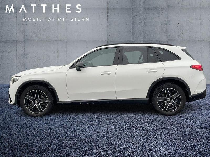 Gebraucht Mercedes GLC220 AMG 197 PS (144 kW) 2025 Weiß SUV