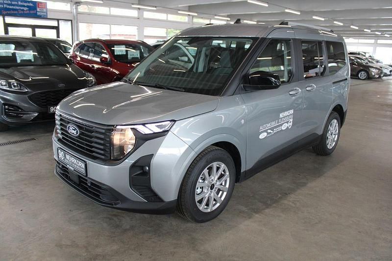 Gebraucht Ford Tourneo Courier Titanium 125 PS (91 kW) 2025 Grau Van / Kleinbus