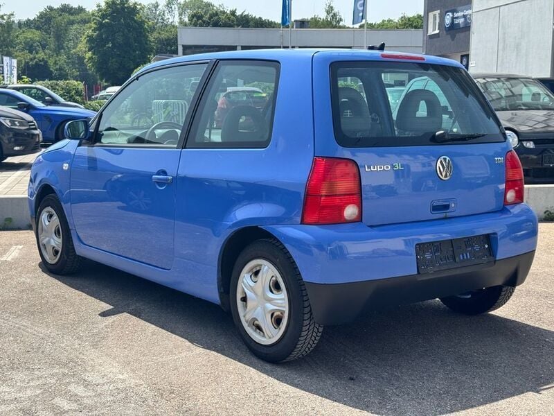 Gebraucht VW Lupo 61 PS (44 kW) 2004 Blau Kleinwagen