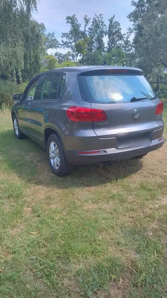Gebraucht VW Tiguan Trendline 122 PS (89 kW) 2014 Grau SUV