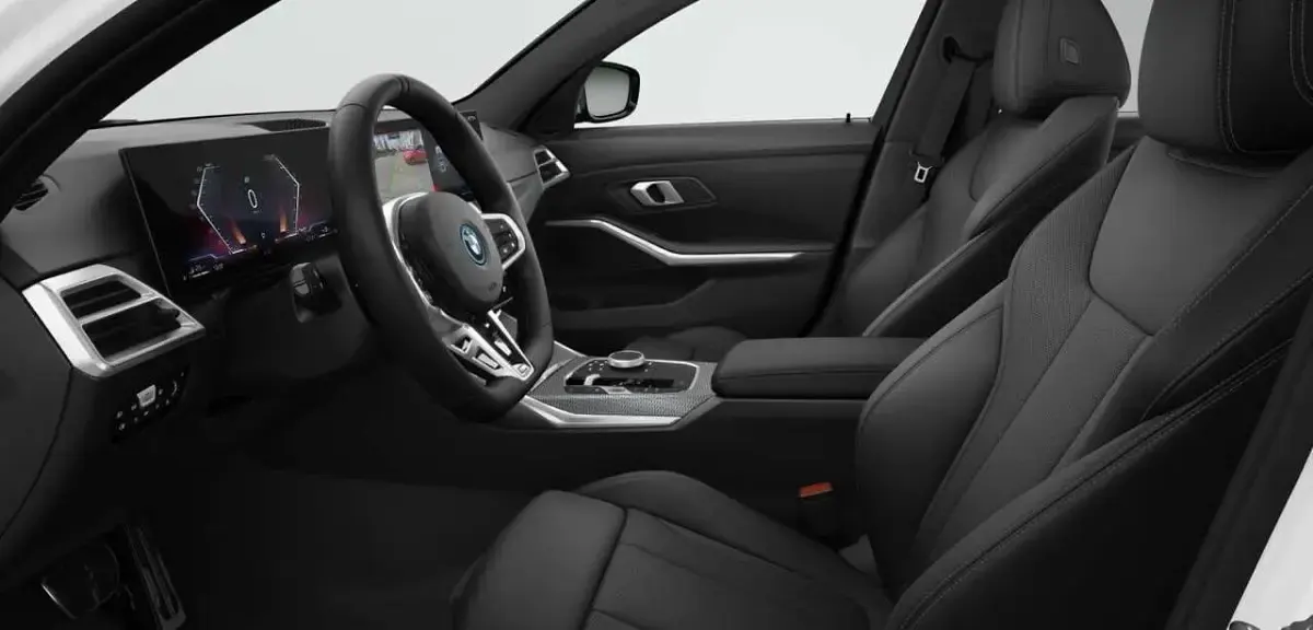 Gebraucht BMW 330e M Sport 292 PS (214 kW) 2026 Weiß Limousine
