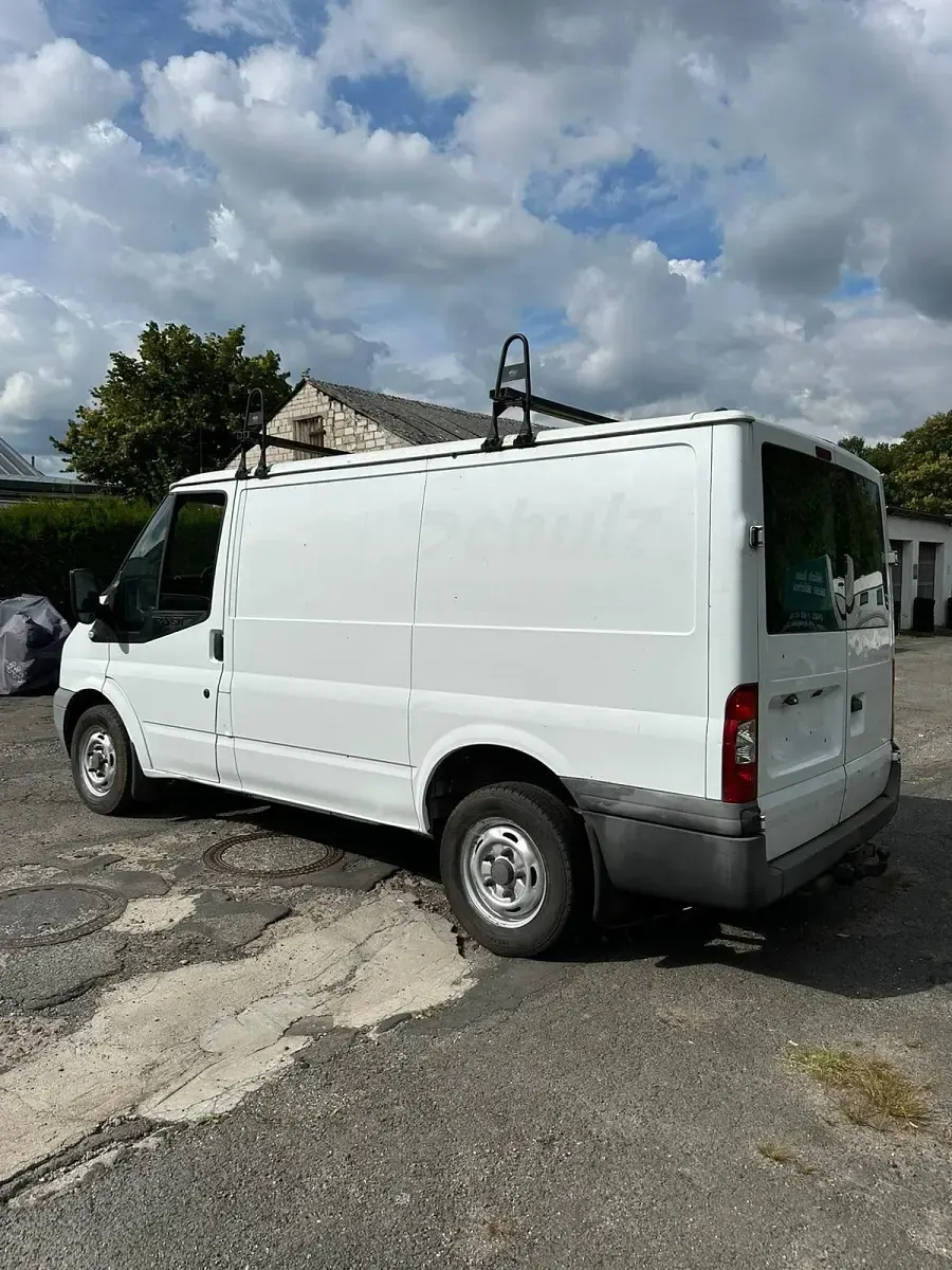 Gebraucht Ford Transit 101 PS (74 kW) 2013 Weiß Van / Kleinbus