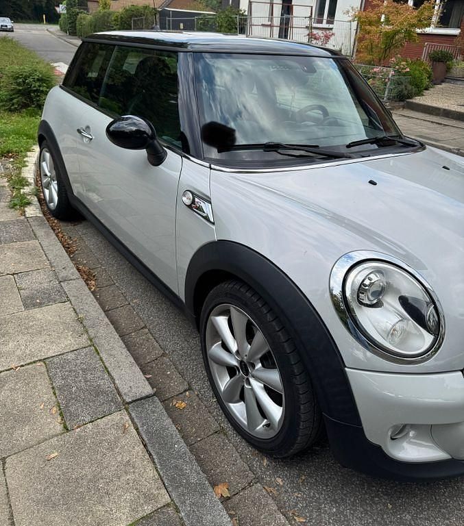 Gebraucht Mini Cooper SD 143 PS (105 kW) 2012 Silber Kleinwagen