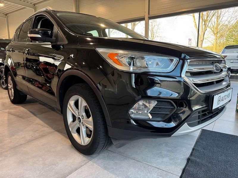 Gebraucht Ford Kuga Business Edition 150 PS (110 kW) 2016 Schwarz SUV