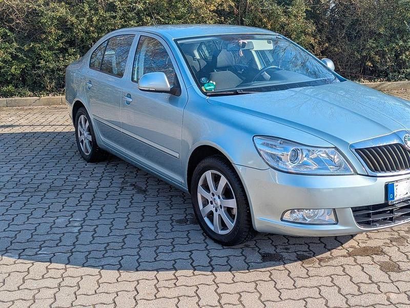 Second-hand Skoda Octavia Ambiente 102 CP (75 kW) 2010 Berlinǎ