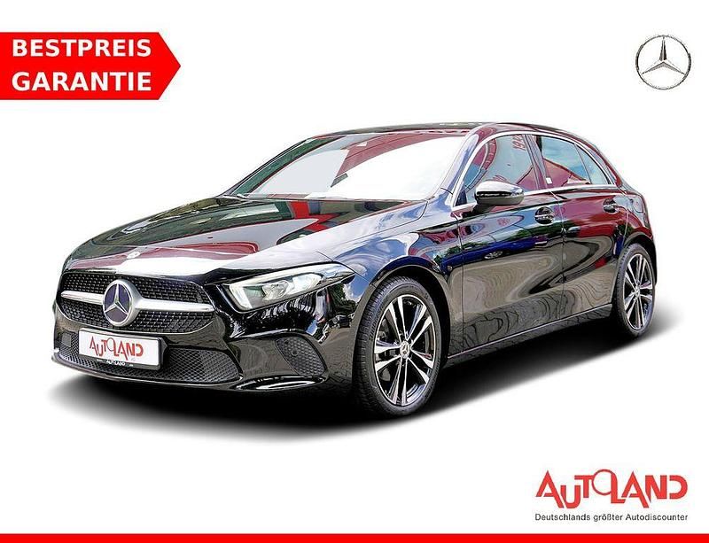 Schwarz Gebraucht 2019 Mercedes A180 Progressive Limousine | 25.490 € (Etwas zu teuer) - Bild 1/4