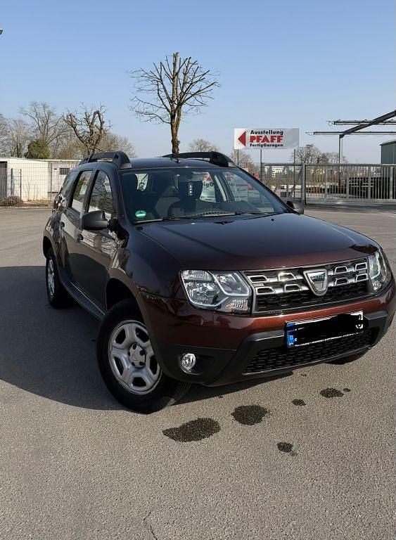 Gebraucht Dacia Duster Ambiance 114 PS (83 kW) 2018 Braun SUV