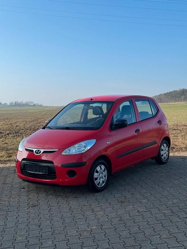 Rot Gebraucht 2008 Hyundai i10 Kleinwagen | 1.900 € (Etwas zu teuer) - Bild 1/4