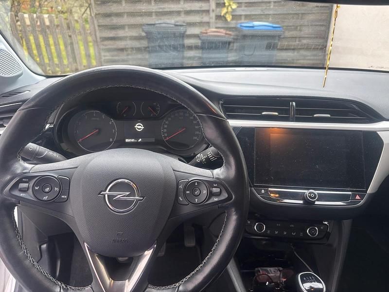 Gebraucht Opel Corsa 101 PS (74 kW) 2021 Weiß Kleinwagen