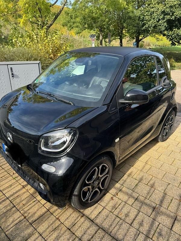 Schwarz Gebraucht 2015 Smart ForTwo Coupé Prime Kleinwagen | 8.800 € (Superpreis) - Bild 1/4
