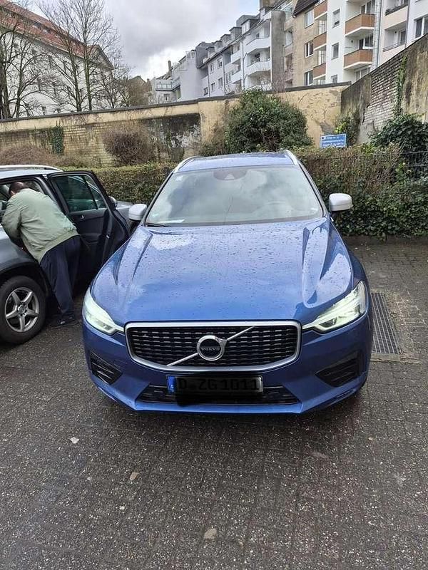 Gebraucht Volvo XC60 R-Design 190 PS (139 kW) 2018 Blau SUV