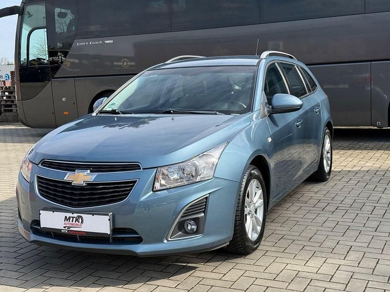 Gebraucht Chevrolet Cruze LT 124 PS (91 kW) 2013 Blau Kombi