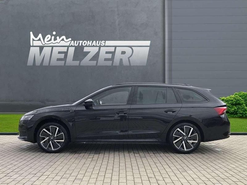Gebraucht Skoda Octavia SportLine 150 PS (110 kW) 2025 Schwarzmagic perleffekt Kombi