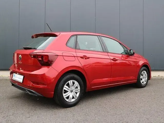 Gebraucht VW Polo 80 PS (58 kW) 2022 Rot Kleinwagen