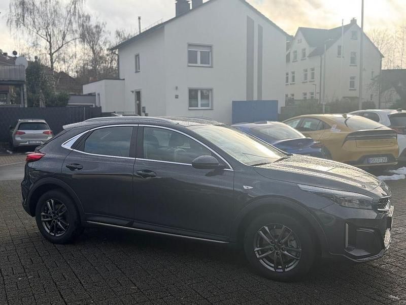 Używany Kia XCeed Vision 120 KM (88 kW) 2024 Szary SUV
