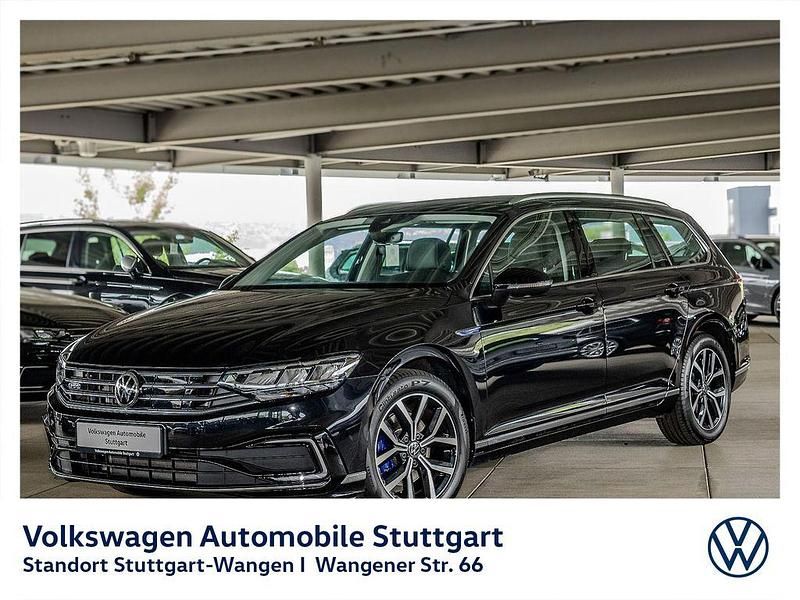 Deep black perleffekt Gebraucht 2022 VW Passat GTE Kombi | 25.930 € (Guter Preis) - Bild 1/4