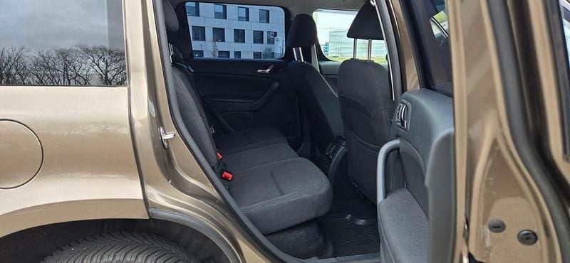 Gebraucht Skoda Yeti Ambition 150 PS (110 kW) 2016 Beige SUV