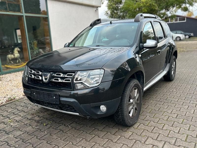 Schwarz Gebraucht 2014 Dacia Duster Prestige SUV | 6.799 € (Fairer Preis) - Bild 1/4