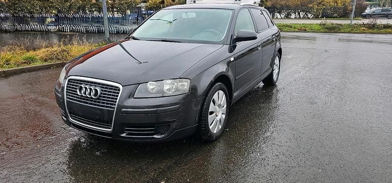 Gebraucht Audi A3 Sportback 105 PS (77 kW) 2007 Schwarz Kleinwagen