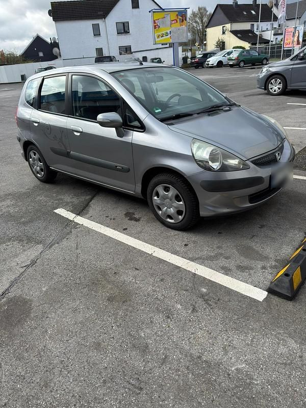 Gebraucht Honda Jazz 90 PS (66 kW) 2005 Silber Kleinwagen