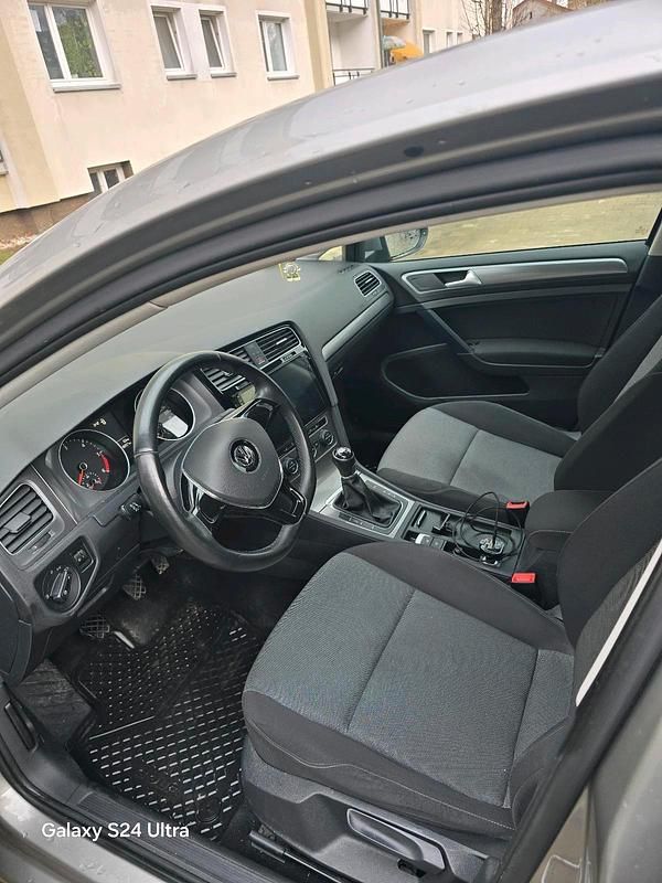 Gebraucht VW Golf VII 125 PS (91 kW) 2013 Grau Kleinwagen