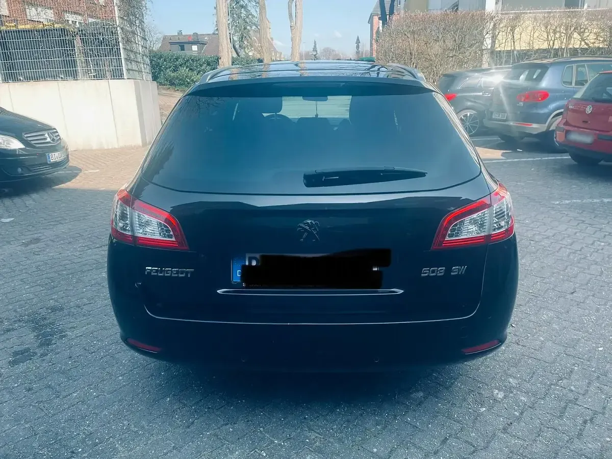 Gebraucht Peugeot 508 SW Allure 165 PS (121 kW) 2012 Schwarz Kombi