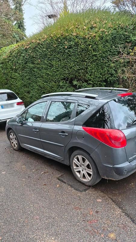 Gebraucht Peugeot 207 120 PS (88 kW) 2009 Grau Kombi