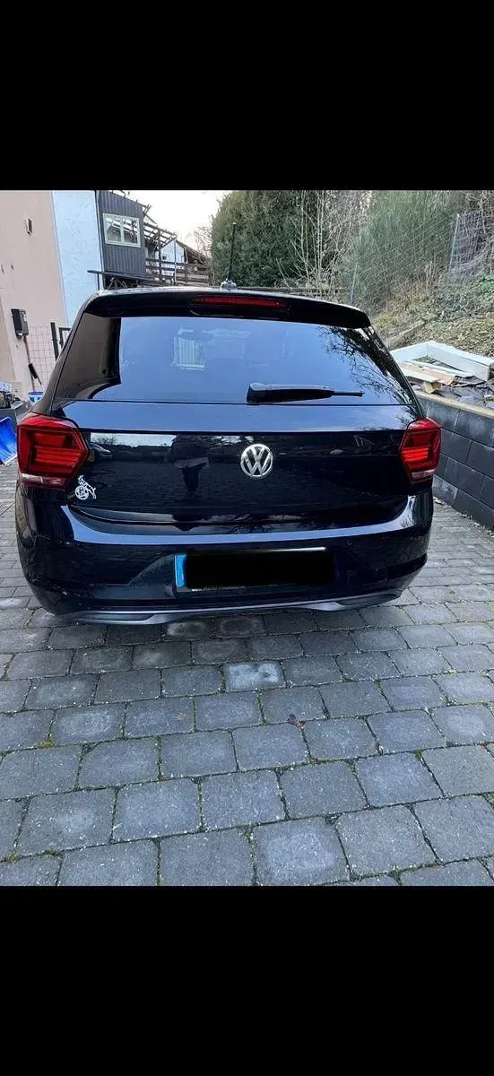 Second-hand VW Polo Highline 116 CP (85 kW) 2020 Negru Hatchback