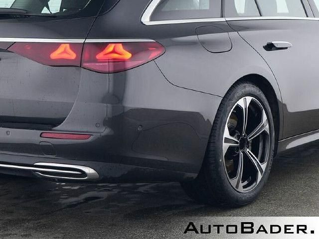 Gebraucht Mercedes E220 Advanced 197 PS (144 kW) 2024 Grau Limousine