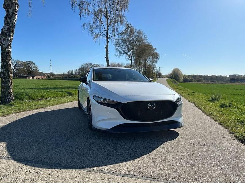 Gebraucht Mazda 3 122 PS (89 kW) 2020 Weiß Limousine