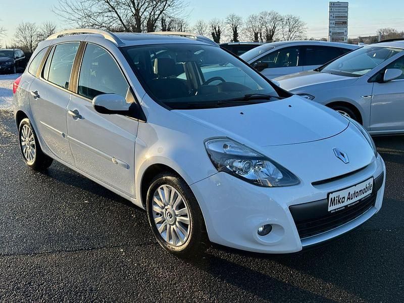 Gebraucht Renault Clio II Dynamique 101 PS (74 kW) 2009 Weiß Limousine