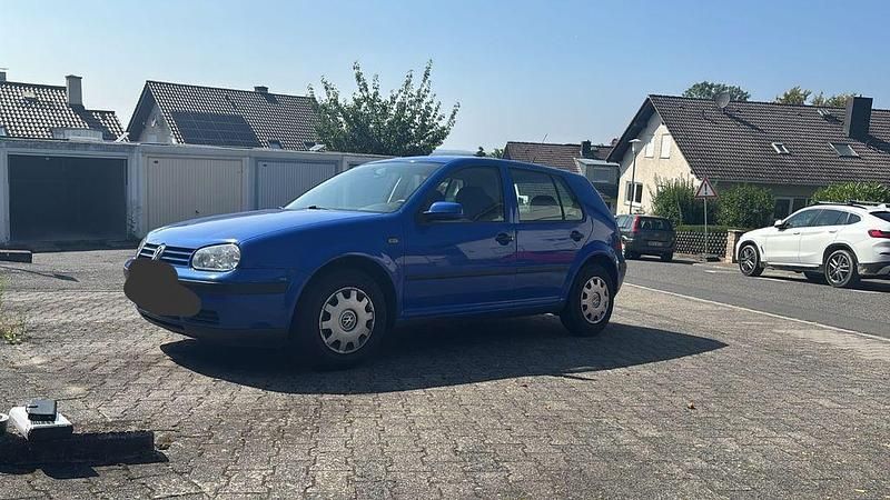 Blau Gebraucht 1998 VW Golf IV Basis Limousine | 1.350 € (Guter Preis) - Bild 1/4