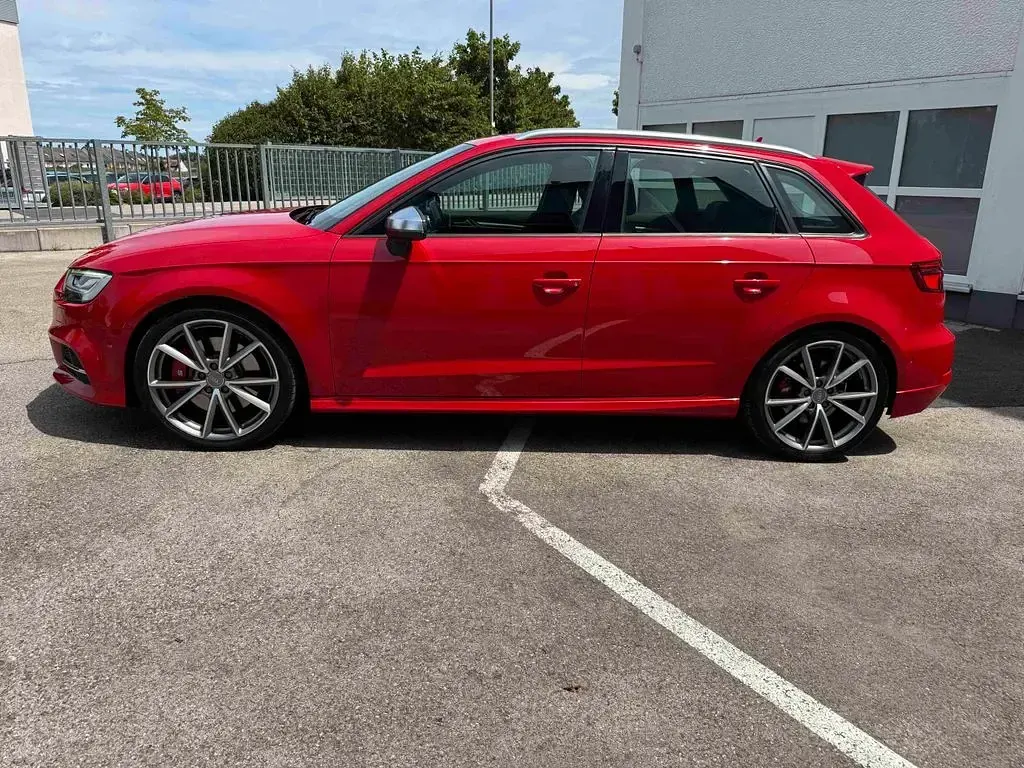 Gebraucht Audi S3 Sport 310 PS (228 kW) 2018 Rot Limousine