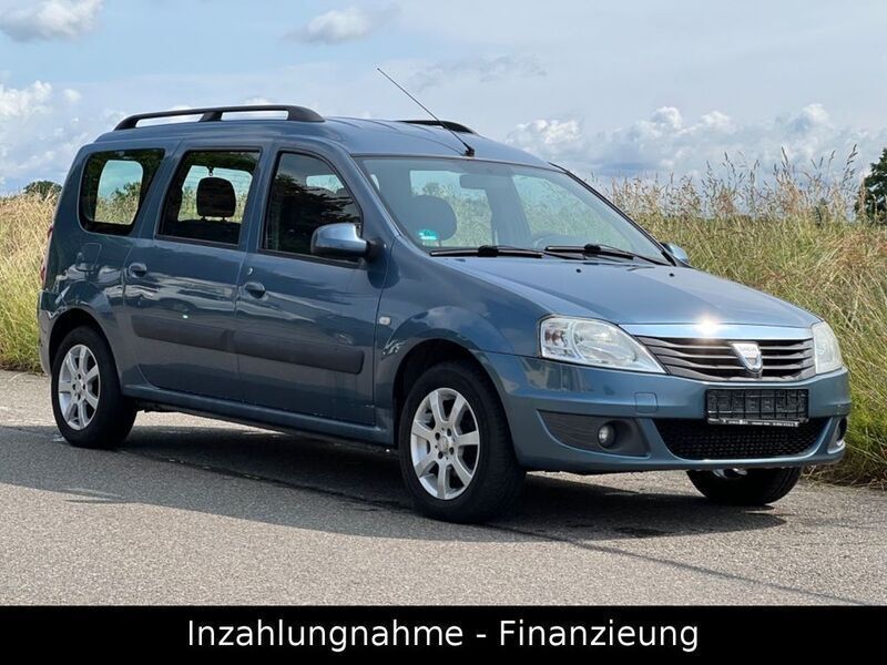 Blau Gebraucht 2009 Dacia Logan MCV Lauréate Kombi | 1.900 € (Guter Preis) - Bild 1/4