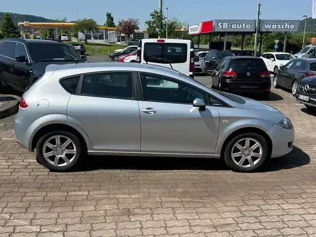 Gebraucht Seat Leon Stylance 150 PS (110 kW) 2005 Silber Kleinwagen