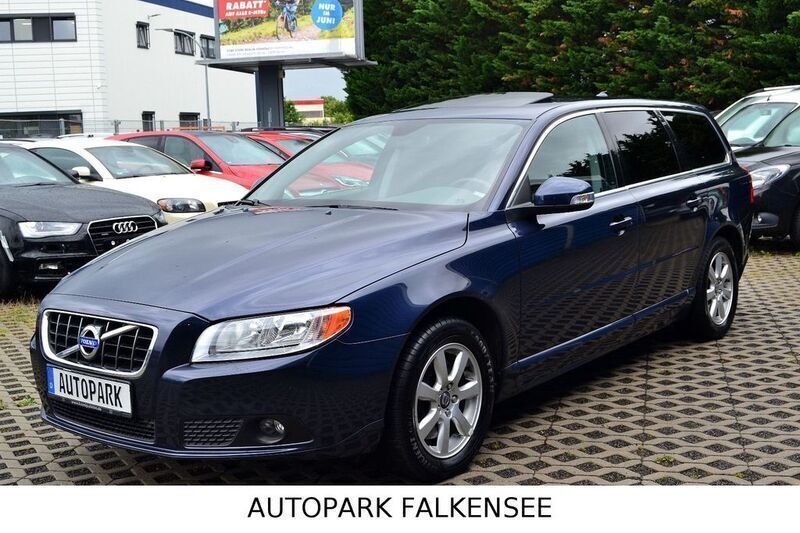 Blau Gebraucht 2011 Volvo V70 Kombi | 9.999 € (Fairer Preis) - Bild 1/4