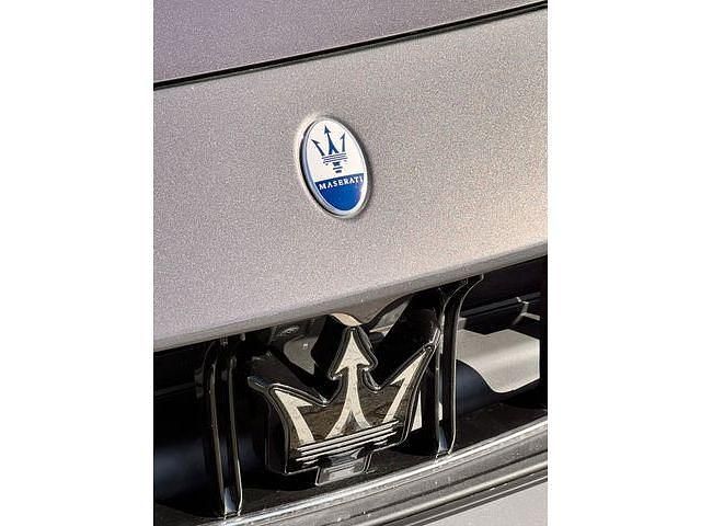 Gebraucht Maserati Granturismo 491 PS (361 kW) 2023 Grau Coupé
