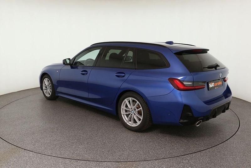 Gebraucht BMW 320 M Sport 184 PS (135 kW) 2025 Blau Limousine