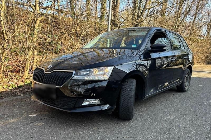Gebraucht Skoda Fabia 75 PS (55 kW) 2019 Schwarz Kleinwagen