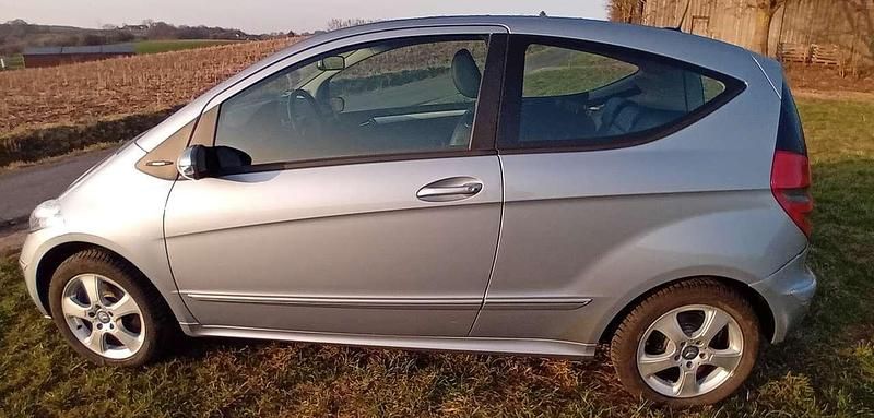 Gebraucht Mercedes A200 Avantgarde 136 PS (100 kW) 2007 Blau Limousine