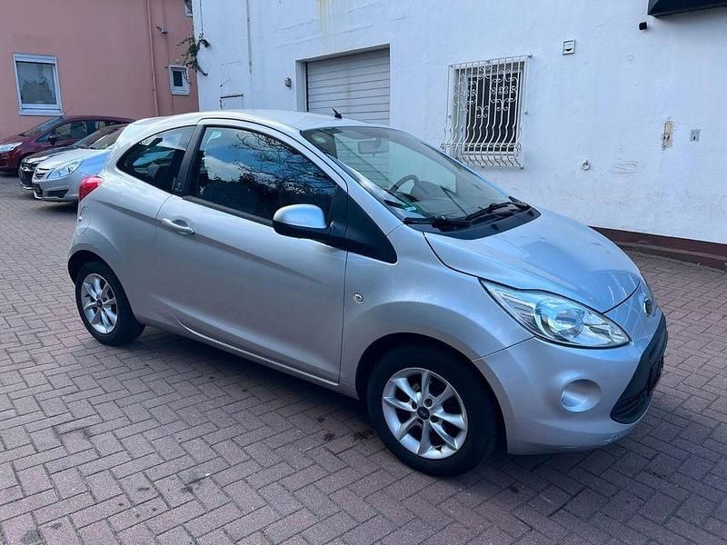 Gebraucht Ford Ka Champions Edition 69 PS (50 kW) 2012 Silber Kleinwagen