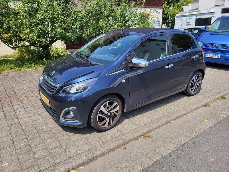 Blau Gebraucht 2018 Peugeot 108 Kleinwagen | 6.950 € (Superpreis) - Bild 1/4