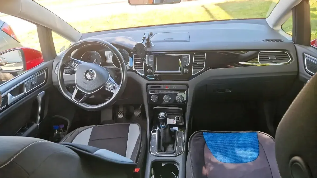 Gebraucht VW Golf VII 150 PS (110 kW) 2015 Rot Kleinwagen