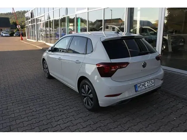 Gebraucht VW Polo Move 95 PS (69 kW) 2023 Grau Kleinwagen