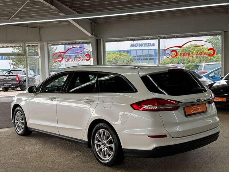 Gebraucht Ford Mondeo 150 PS (110 kW) 2018 Weiß Limousine