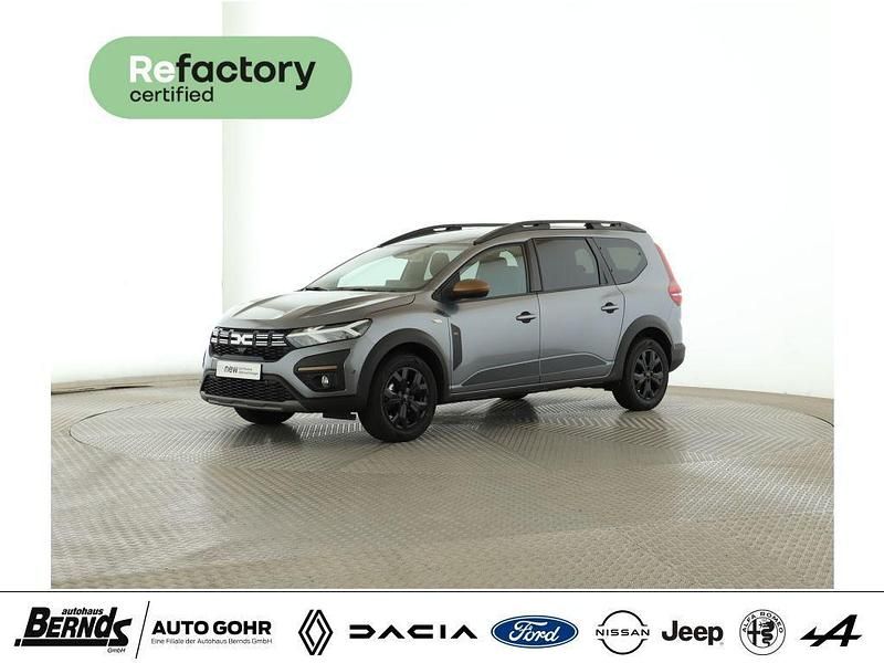 Grau Gebraucht 2024 Dacia Jogger Extreme Van / Kleinbus | 20.880 € (Fairer Preis) - Bild 1/4