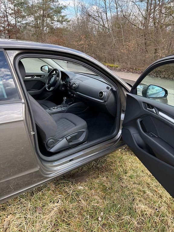 Gebraucht Audi A3 Sport 105 PS (77 kW) 2012 Braun Kleinwagen